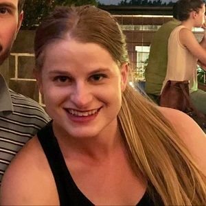 Meet your Posher, Leah